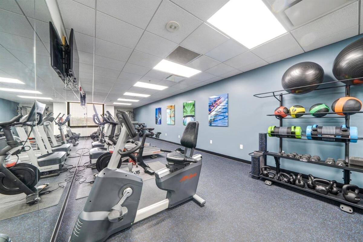 Modern Chic Heart Of 24-7 Parking Gym Lounge Apartamento